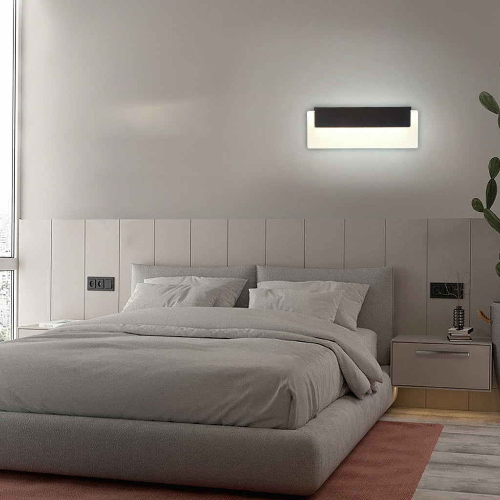 Nowoczesny kinkiet ścienny czarny Filip 32CM 10W Barwa zmienna